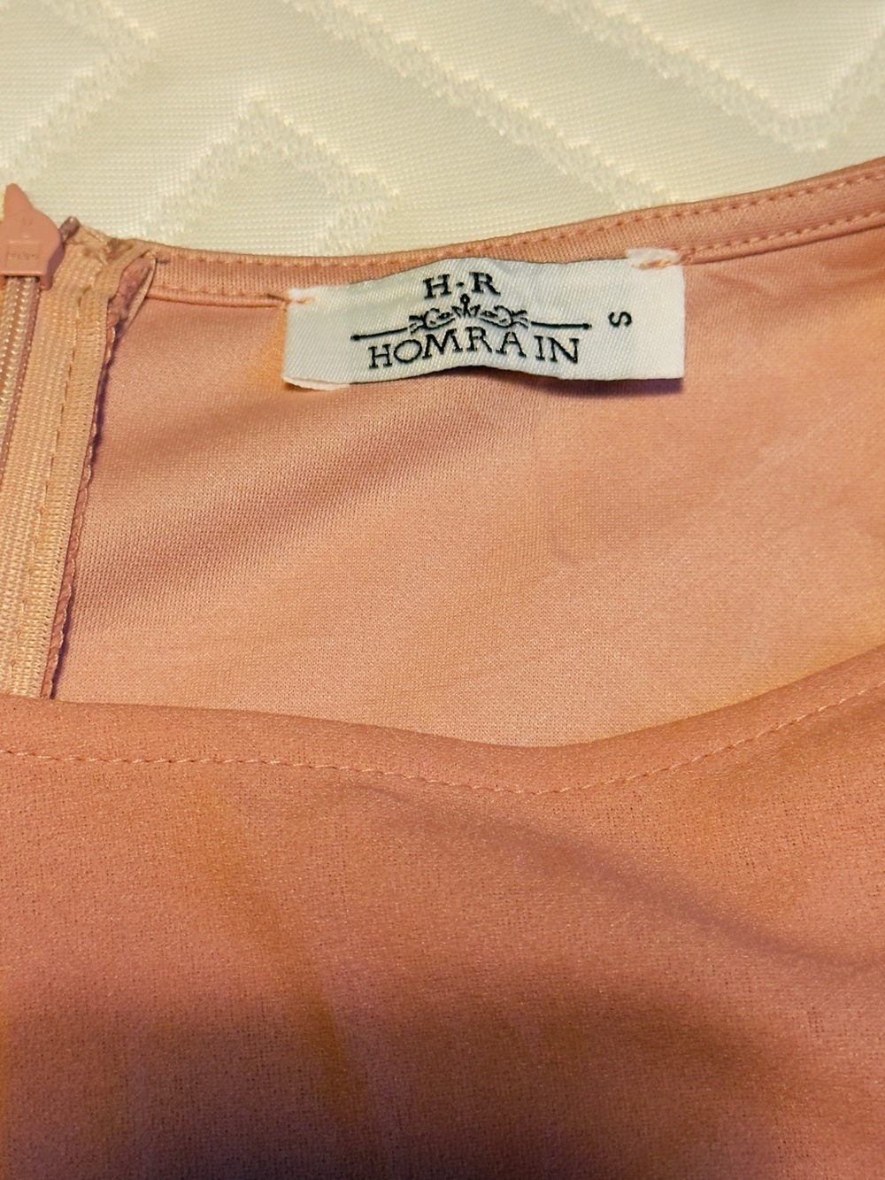 Homrain Women's Midi Dress in Soft Peach
